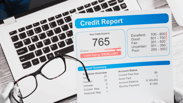Credit Reports: How to Interpret Them and Boost Your Score!